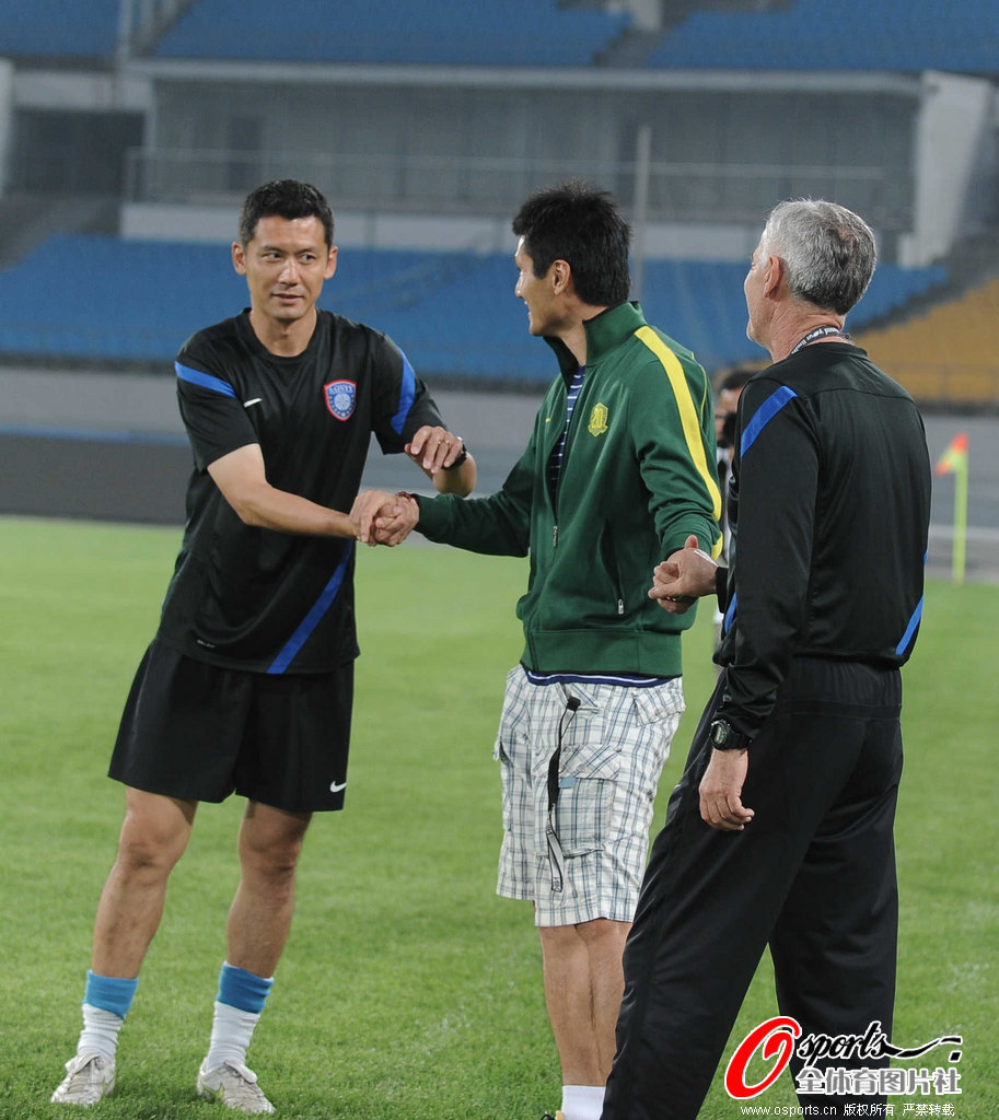 多伦多猛龙发布备战花絮，集结日完成体检，足总杯任务艰巨，资深球员宣示担当的简单介绍