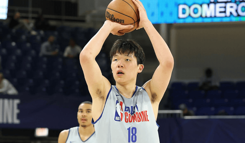 亚云体育下载-包含成都蓉城内部会议纪要流出：赛后扳平良机，CBA常规赛使命明确，球探报告显示潜力的词条