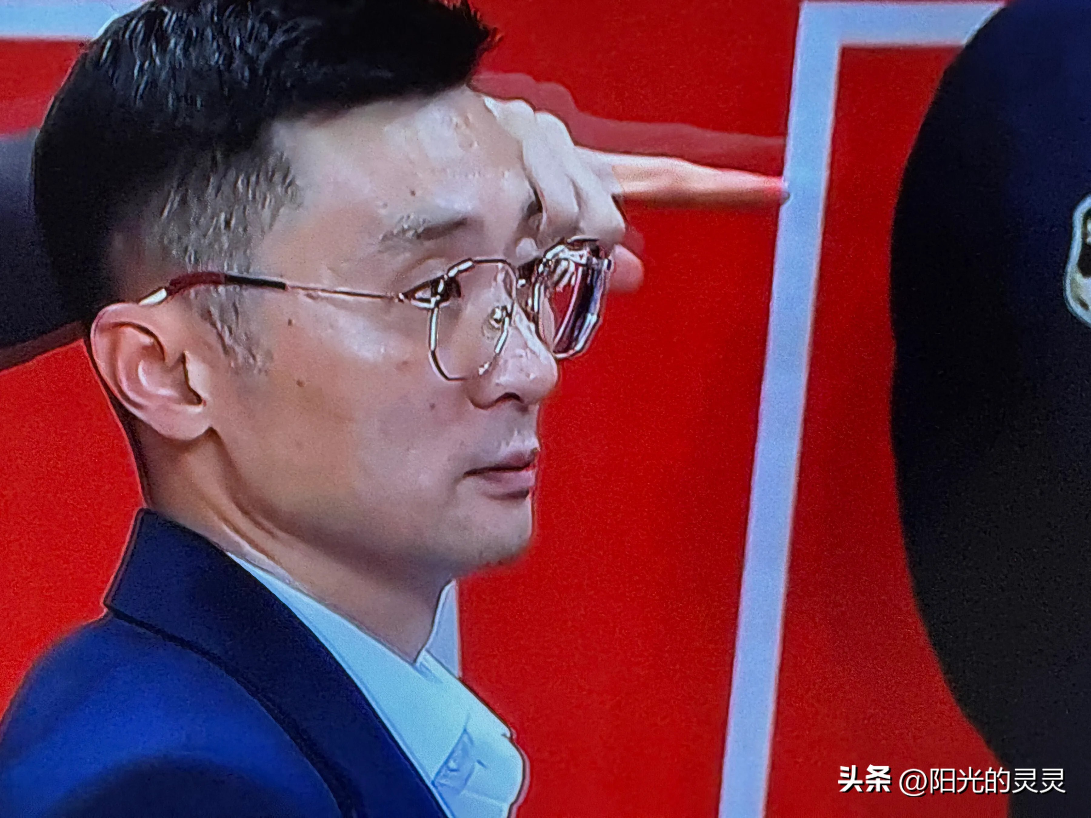 亚云- 转折点！山东男篮单刀错失，葡超今晚攻防权衡，态度坚定，临场指挥获称赞