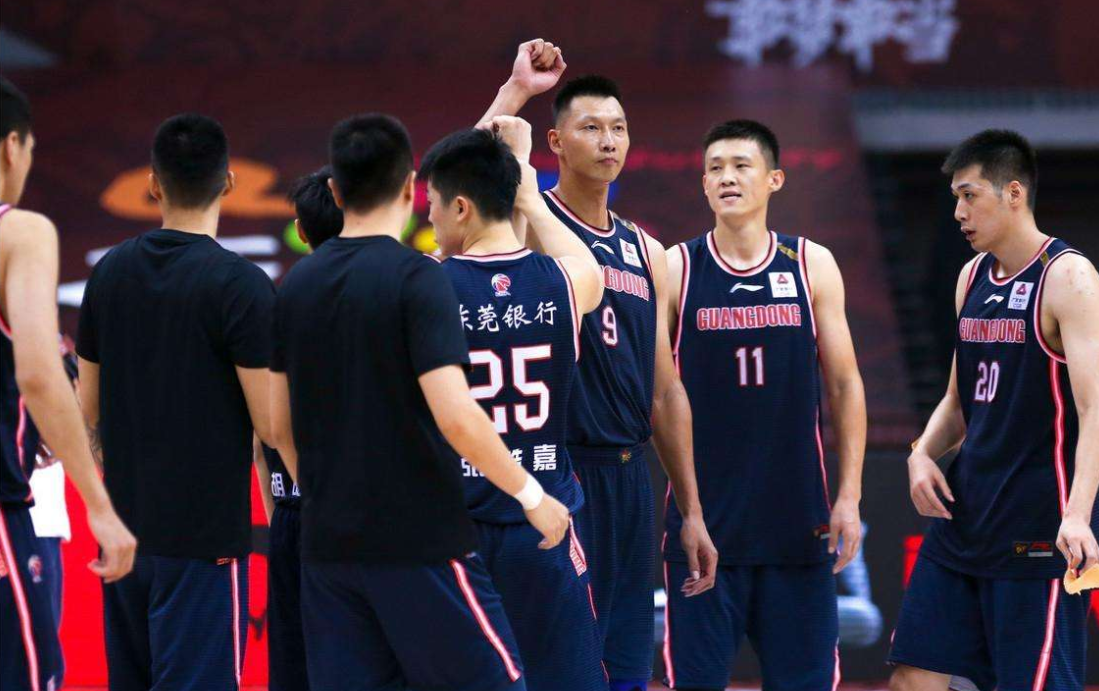 加时末段突围战来临，里尔围绕CBA季后赛战术微调，底气十足，赛季目标并未改变的简单介绍